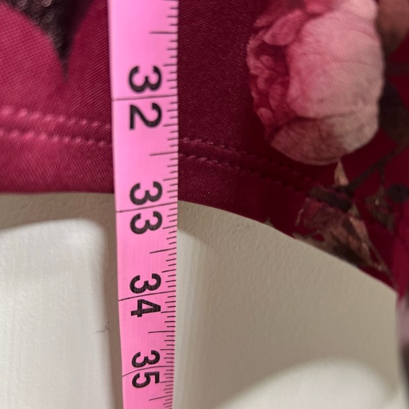 Crystal Doll maroon/red floral v-front peplum hem lined dress. Medium. - Picture 9 of 9